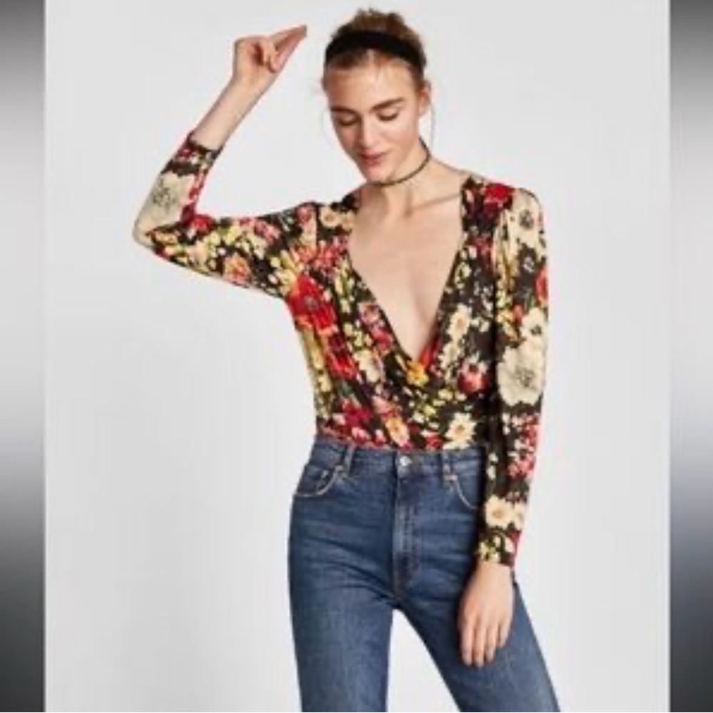 Zara Multicolor Floral Deep V-Neck Blouse